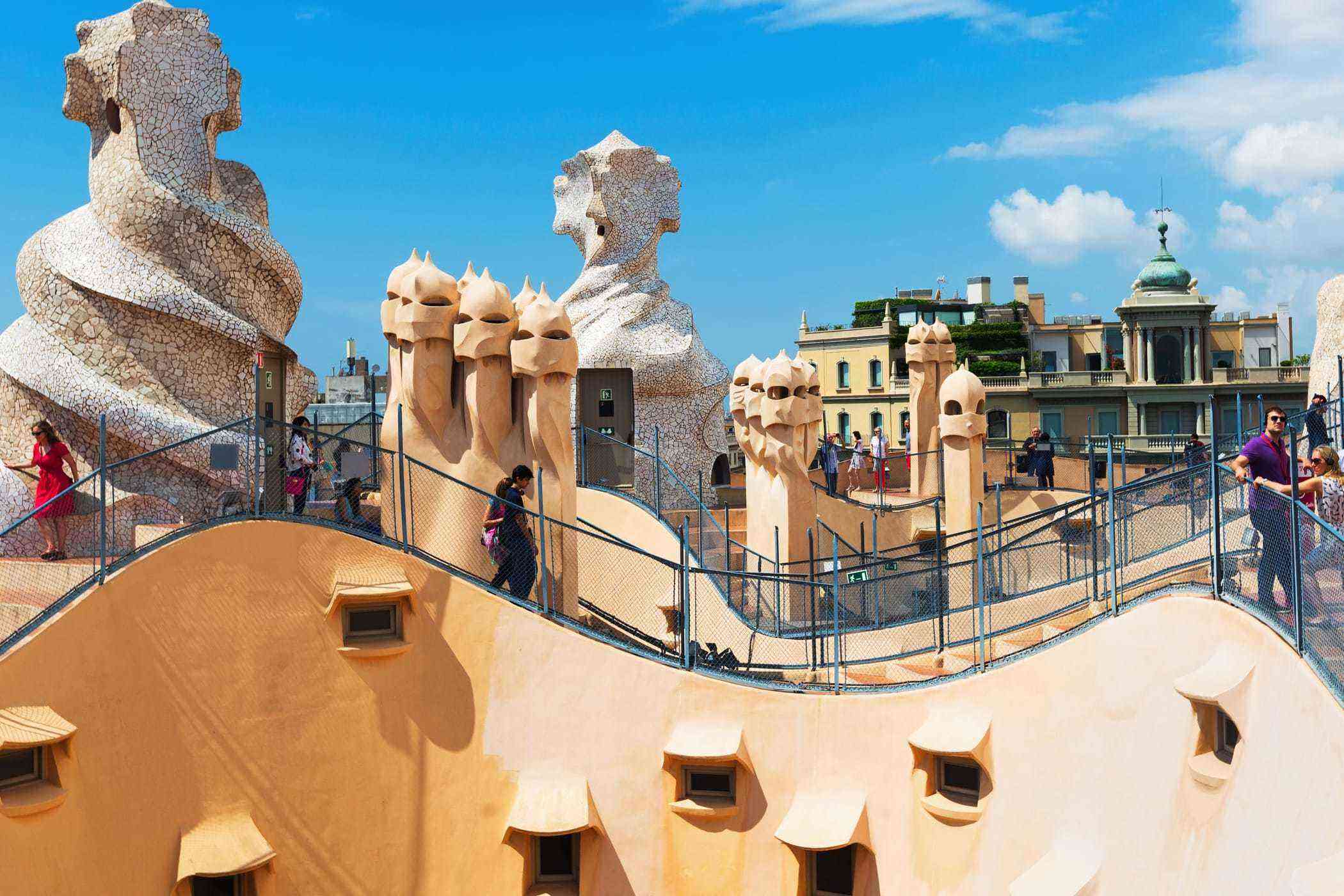 13 Casa Mila