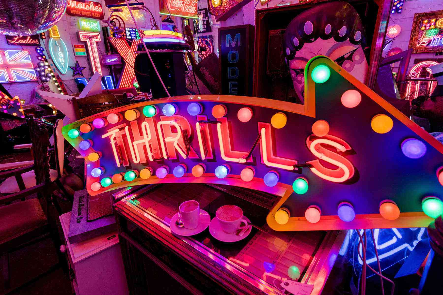 Under-The-Radar-London-Gods-Own-Junkyard-2