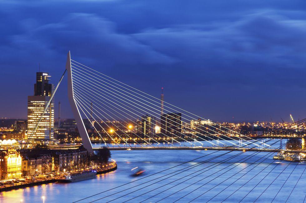 Beautiful image of the famous Erasmus bridge over the river Meuse in Rotterdam, the Netherlands 