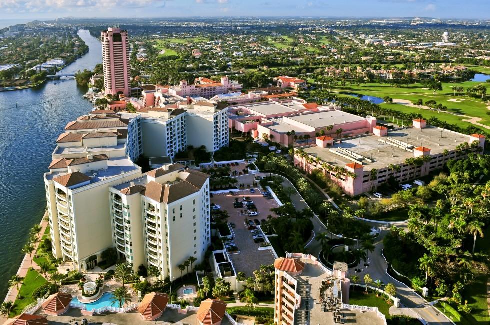 overhead view of lakefront district of boca raton florida looking southward; 