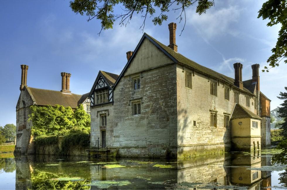 Baddesley Clinton.