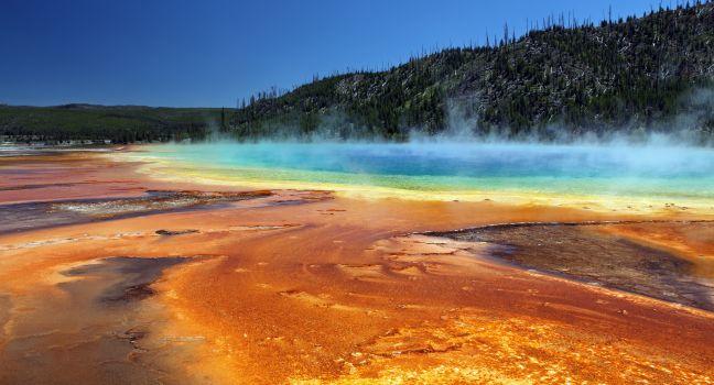 Yellowstone National Park in the state of Wyoming.