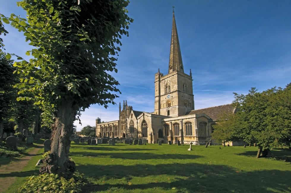 Burford Parish Church  is a wonderful example of church architecture and is dedicated to Saint John the Baptist.
