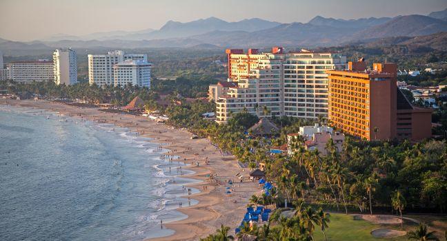 Ixtapa bay;  