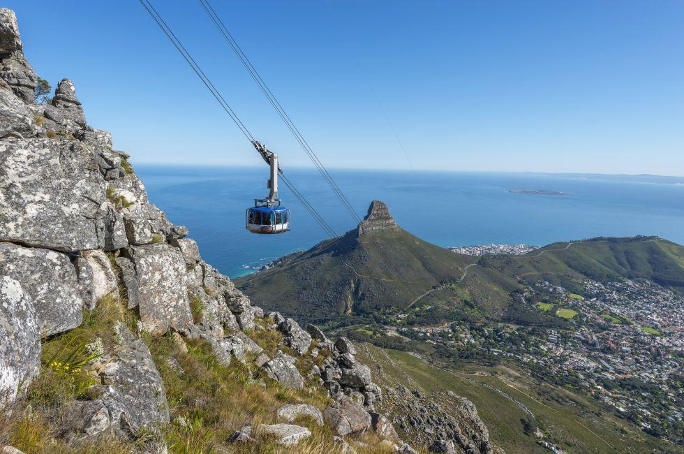 Cape Town's Table Mountain, Lions head & Twelve Apostles are popular hiking destinations for both locals and tourists all year round.; Shutterstock ID 228074830; Project/Title: Top 100 Cape Town; Downloader: Fodor's Travel