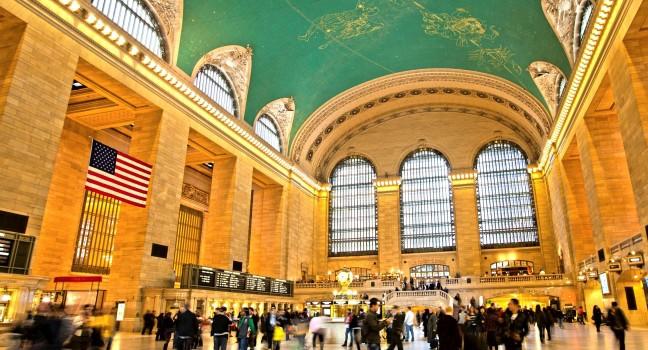 Commuters and shoppers in motion at Grand Central in New York.