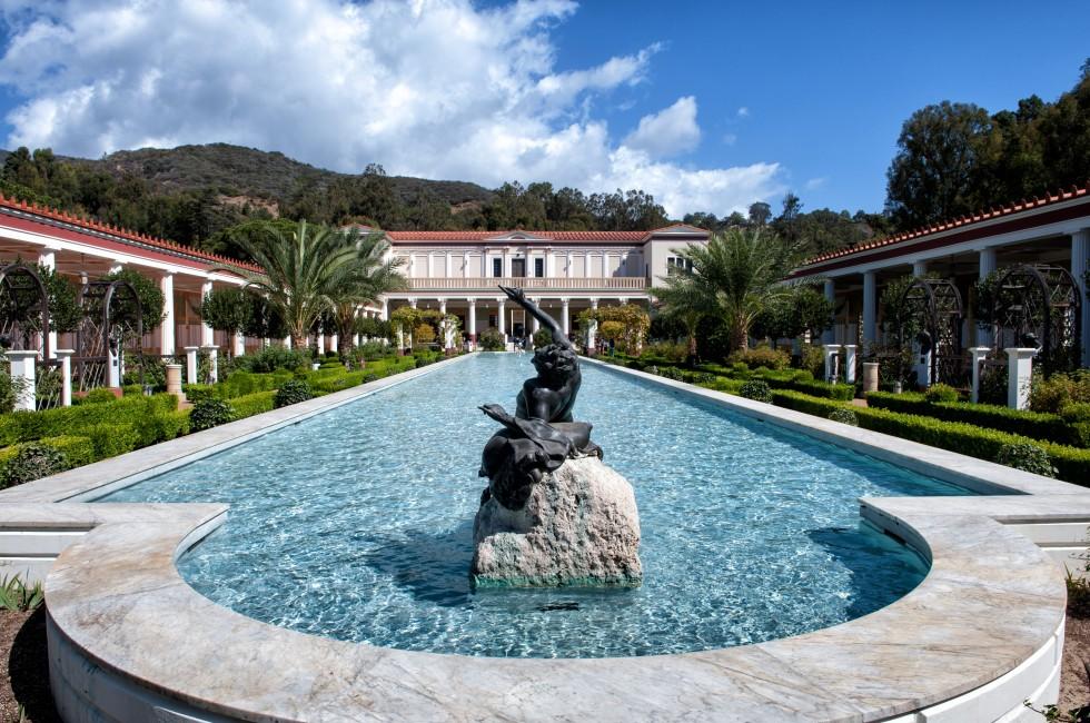 LOS ANGELES, USA - OCTOBER 4: The famous Getty Villa on October 4, 2009 in Los Angeles. The design of the Getty Villa was inspired by blueprints of the ancient Villa of the Papyri at Herculaneum.; 