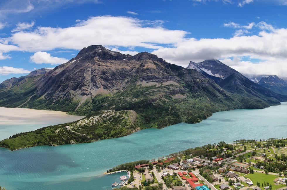 Bears Hump panorama in Waterton lakes national park, Canada. 
