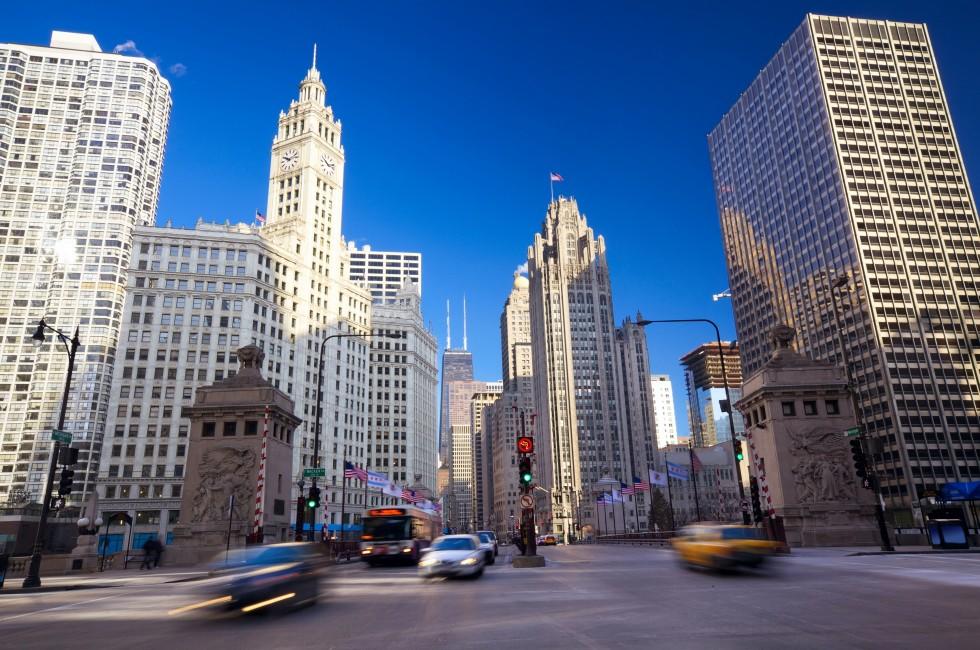 Michigan Avenue Bridge and Magnificent Mile in Chicago, IL, USA.