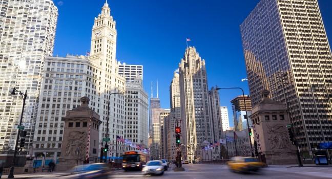 Michigan Avenue Bridge and Magnificent Mile in Chicago, IL, USA.