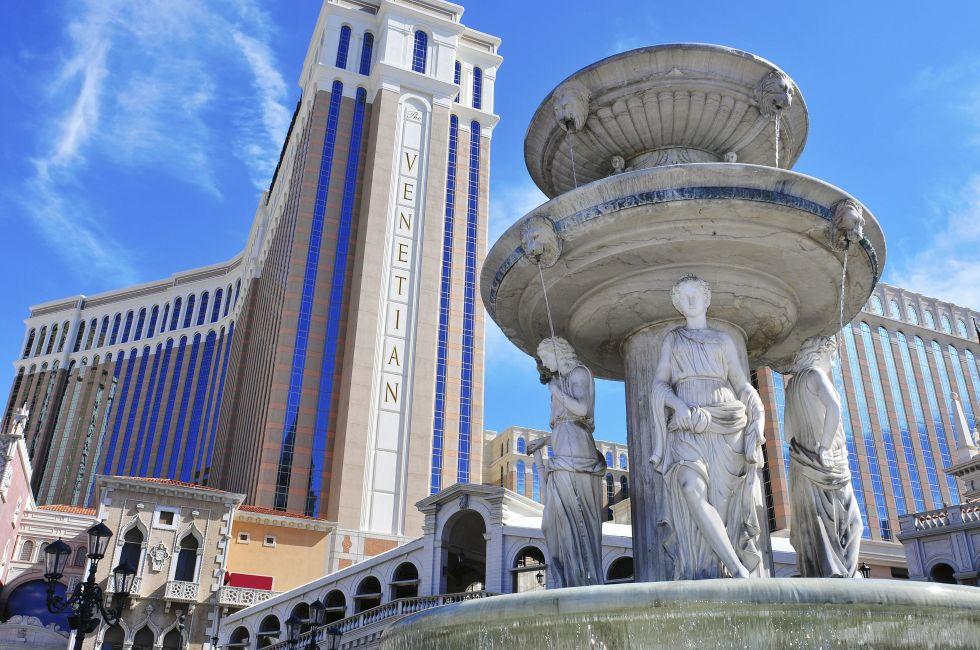 LAS VEGAS, US - OCTOBER 13: The Venetian Resort Hotel Casino on October 13, 2011 in Vegas, US. The luxury resort has a five-diamond hotel with 4,049 suites and 4,059 hotel rooms; Shutterstock ID 90929123; Project/Title: Chase; Destination: Las Vegas; Downl