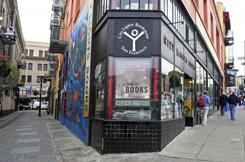 SAN FRANCISCO, US - OCTOBER, 19: City Lights Bookstore on October 19, 2011 in San Francisco. This independent bookstore-publisher, official historic landmark, published the poem Howl of Allen Ginsberg