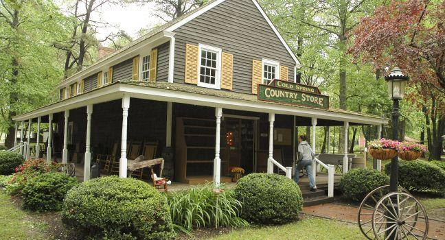 Cold Spring Historic District building; 