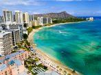 Waikiki beach and diamond head crater on Oahu, Hawaii.