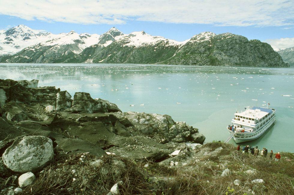 Cruise, Glacier, Alaska Glacier Bay National Park, Alaska, USA