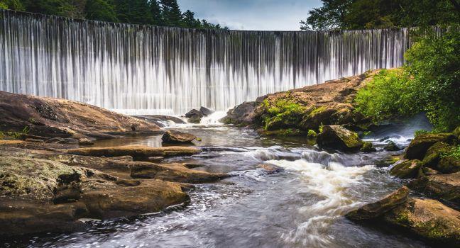 Dam at Lake Sequoyah and the Cullasaja River, Highlands, North Carolina.