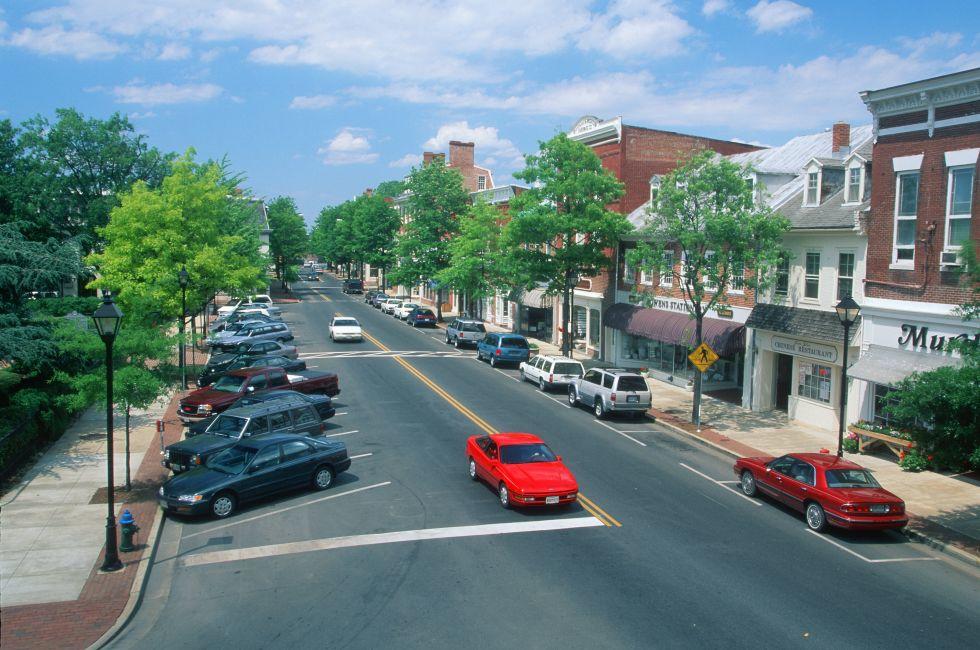 EASTON, MARYLAND - CIRCA 1990's: Main Street, Easton, Maryland