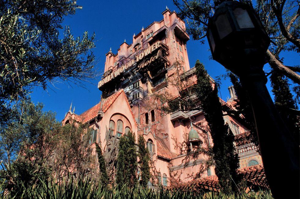 CARE TO DROP IN? — Walt Disney World guests plummet 13 floors in an out-of-control elevator at the Twilight Zone Tower of Terror at Disney’s Hollywood Studios in Lake Buena Vista, Fla. (Permission is hereby granted to intended addressee magaz