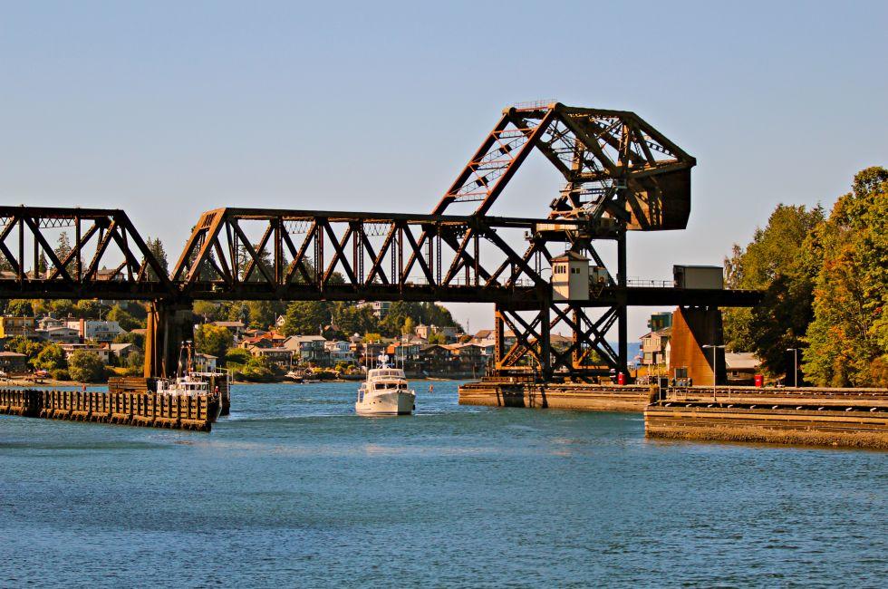 Railway Drawbridge and boat - Salmon Bay Bridge - Bridge No.4.