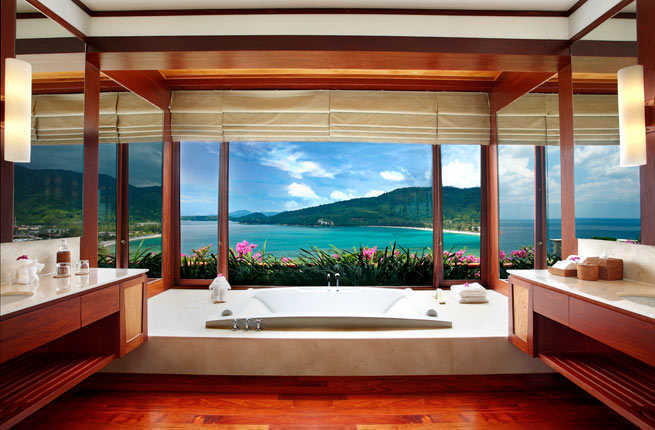 20 Hotel Bathrooms With Amazing Views, Hotels In Boston With Big Bathtubs
