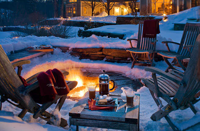 How to Throw an Outdoor Après-Ski Party 