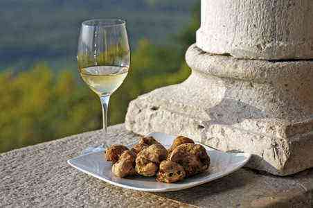 1-white-truffle-istria-croatia.jpg