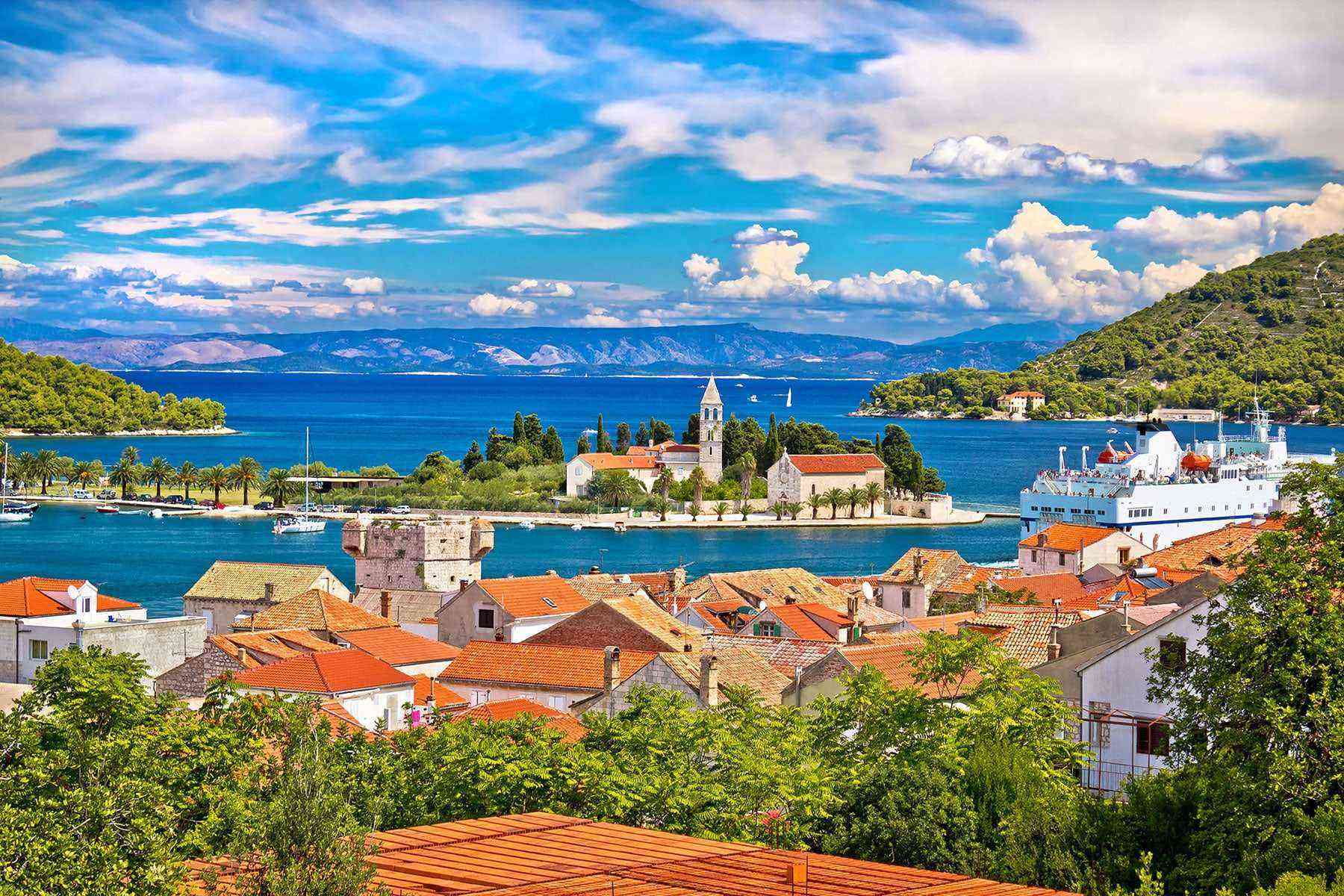 Croatia’s Dalmatian Coast Is the Most Beautiful Shoreline