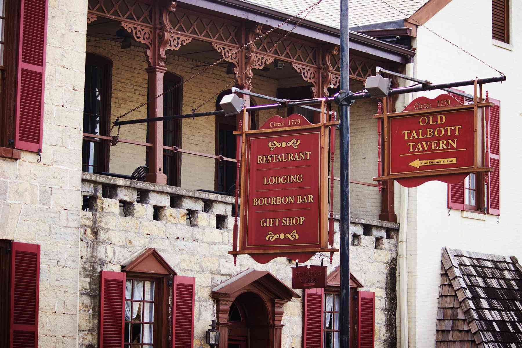 Wild-West-Bars-Talbott-Tavern