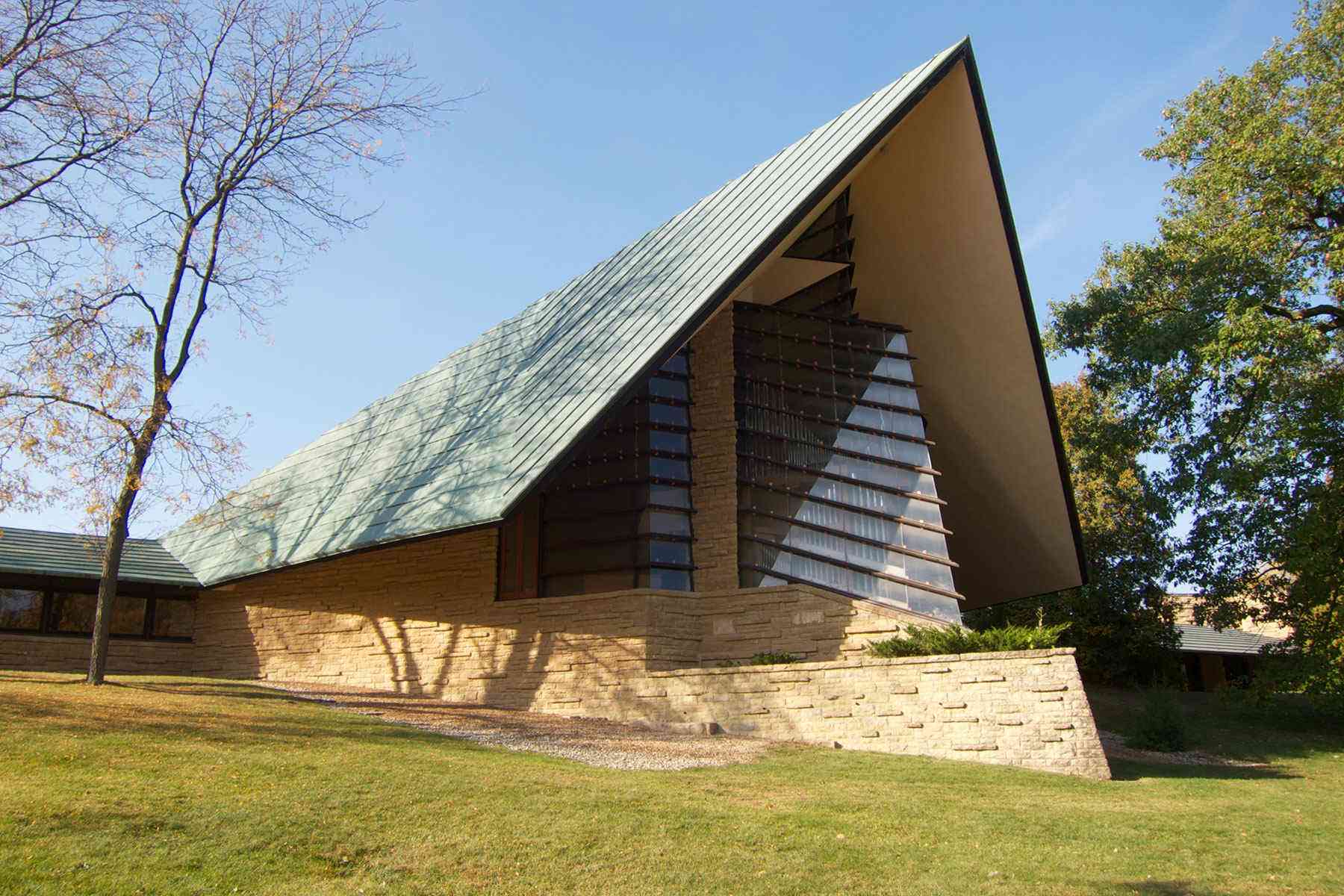 This Frank Lloyd Wright Tour Is an Architecture Devotee’s Dream Come