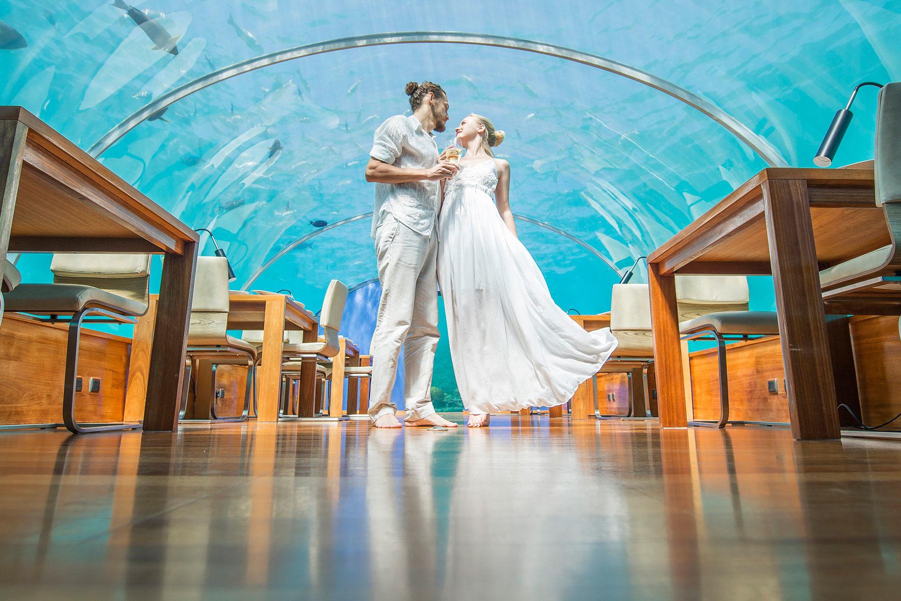 Where To Get Married Underwater