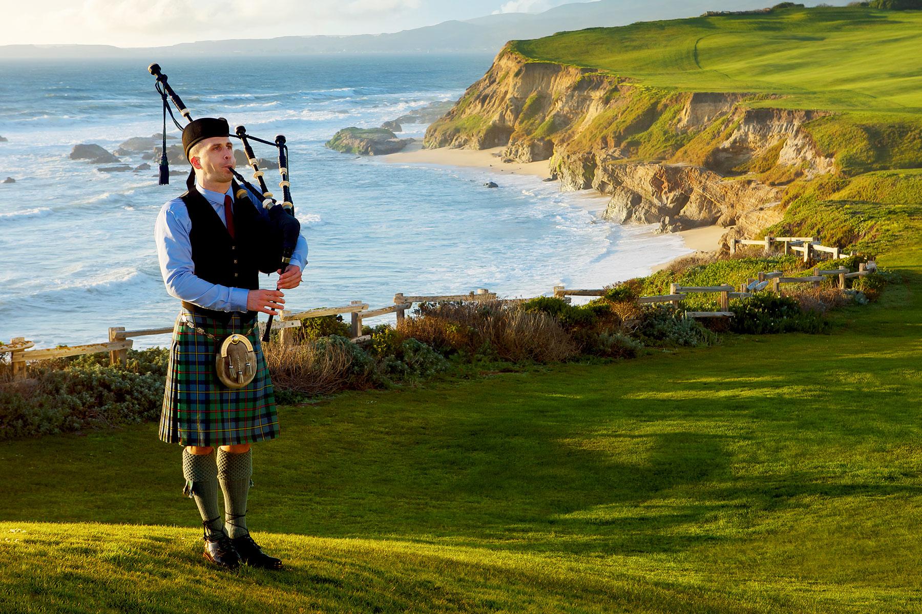 Unusual-Hotel-Jobs-Ritz-Carlton-Half-Moon-Bay