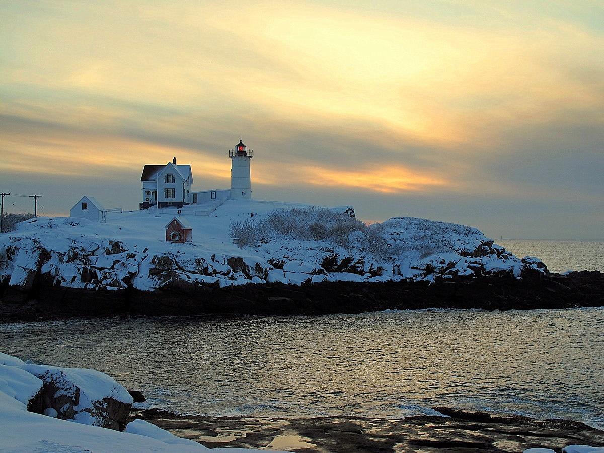 winter day trips maine