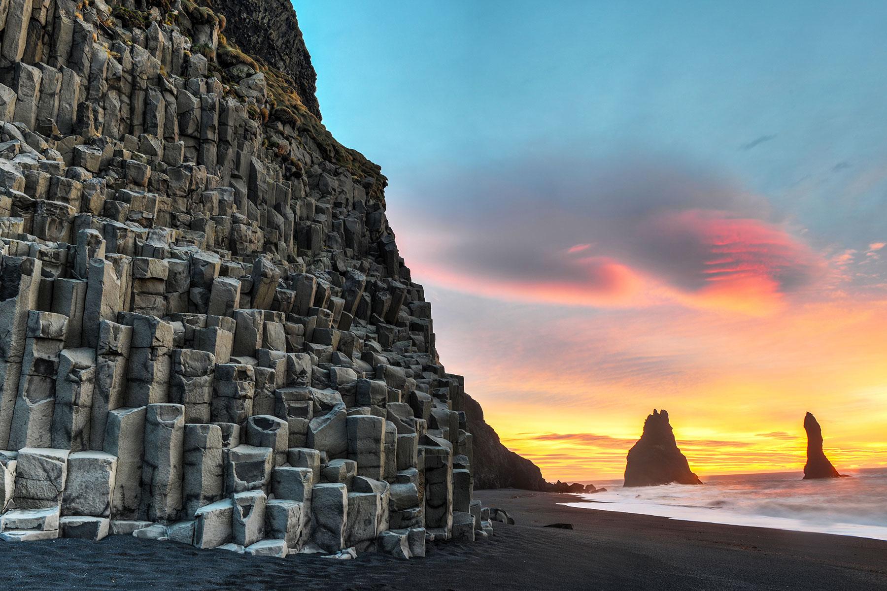 best time to visit black sand beach iceland