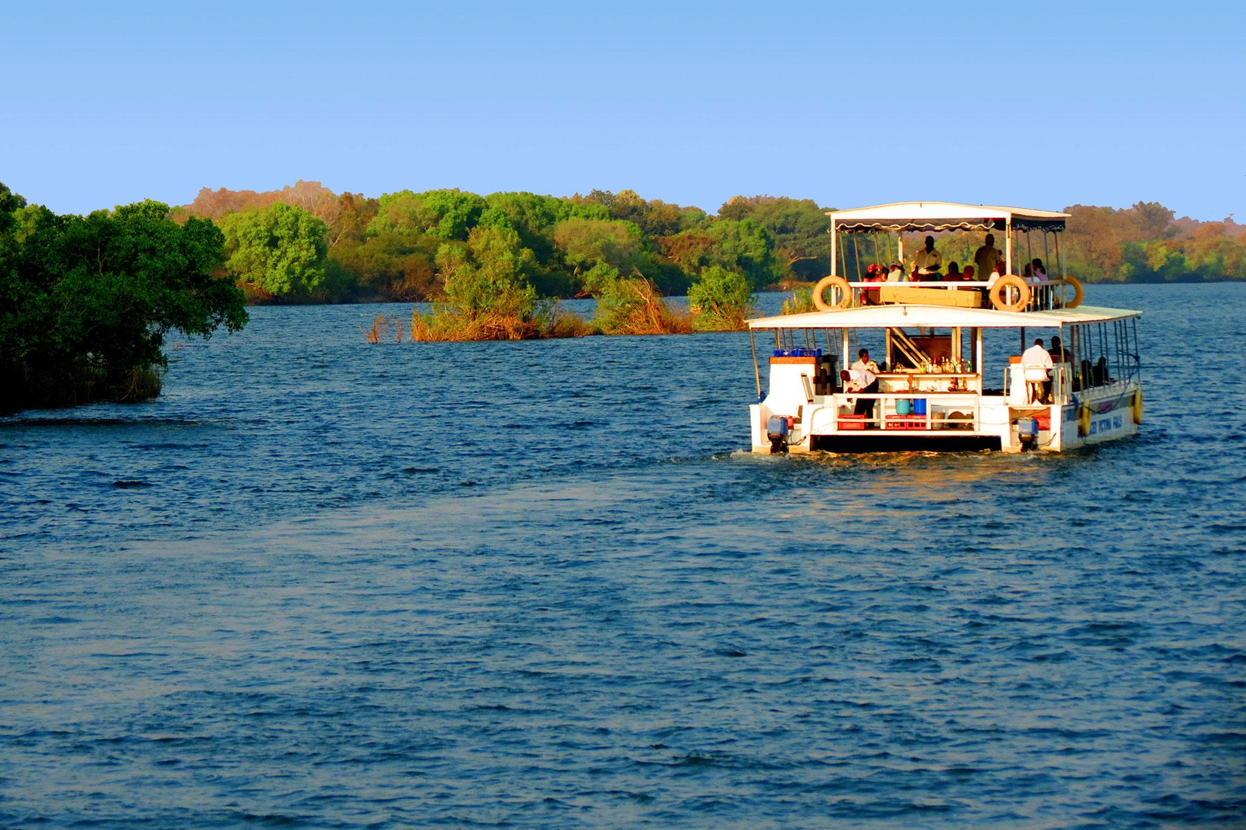 Victoria-Falls-101-03