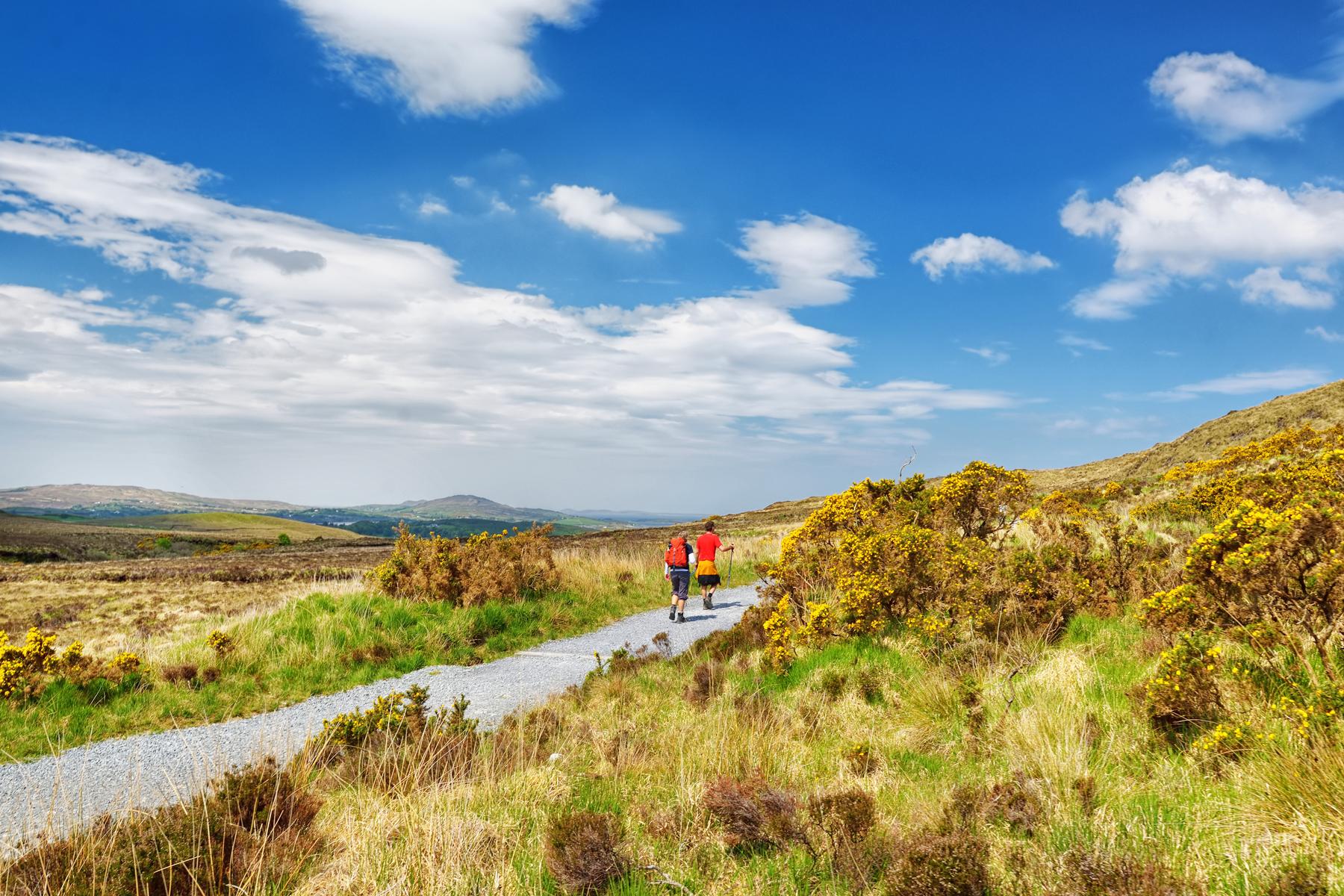 Ultimate_Ireland_Hike_shutterstock_1122121058