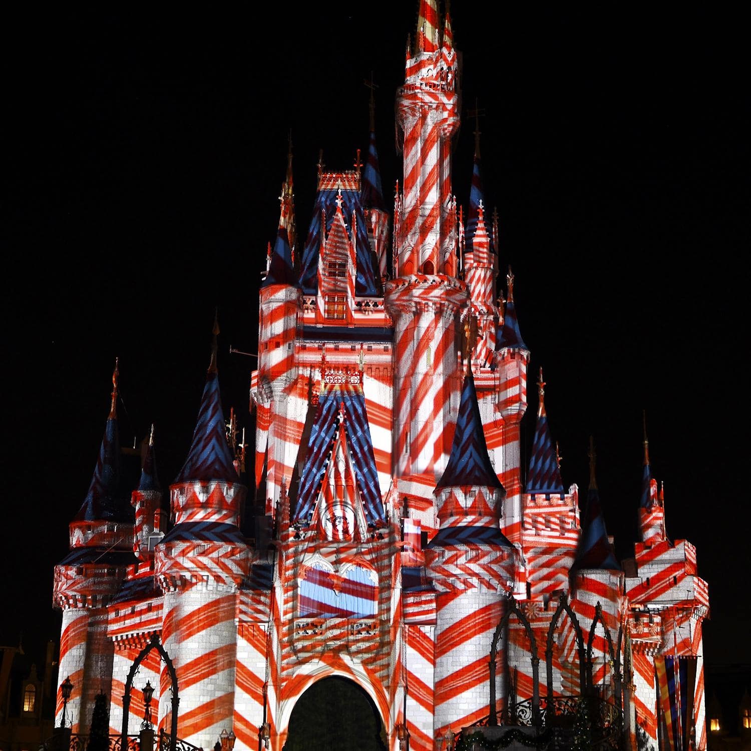 11. Disney-Epcot-Festivals-Treat-Yourself-To-Holiday-Desserts-1