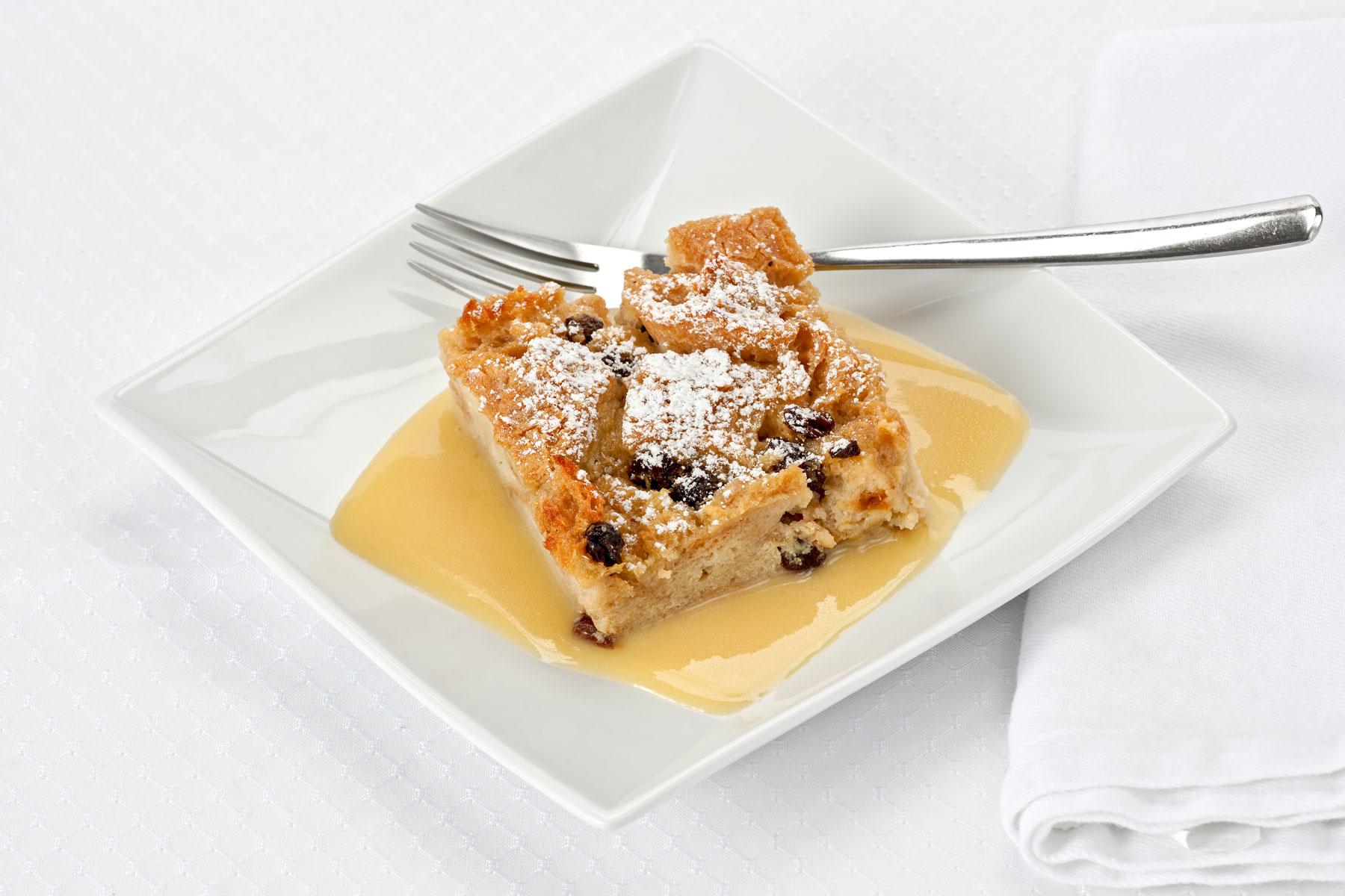13_Charleston_FoodDrink_Cocktail_shutterstock_76812235