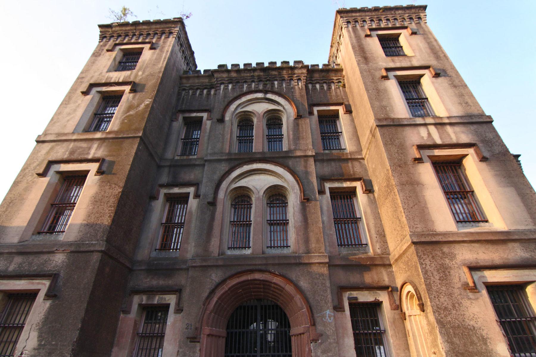 1_CharlestonHauntedHistory_OldCharlestonJail_BulldogTours_OldCityJail_ExploreCharleston_1