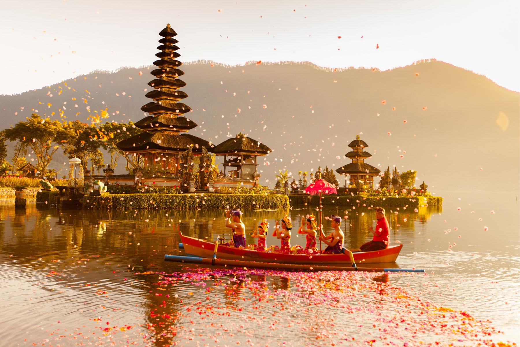 10 Reasons to Go to Bali