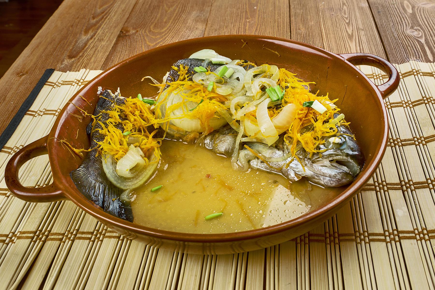 14_Armenian_Foods_Ishkan_shutterstock_768289300