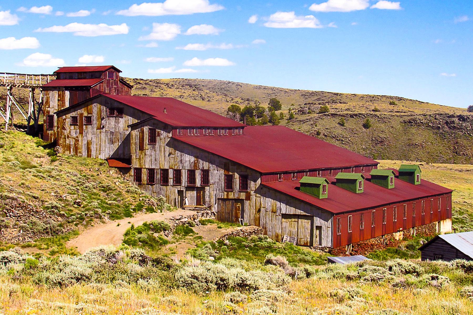 old mining ghost towns