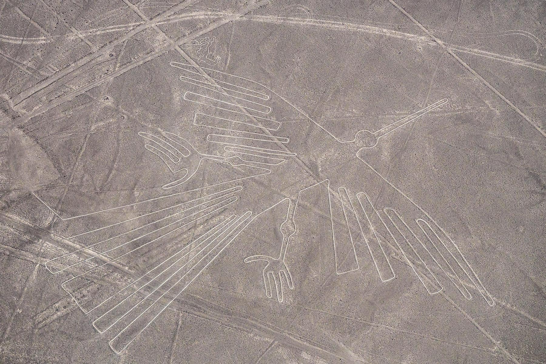 1_AncientSitesTrujillo_NazcaLines_shutterstock_745634815_1
