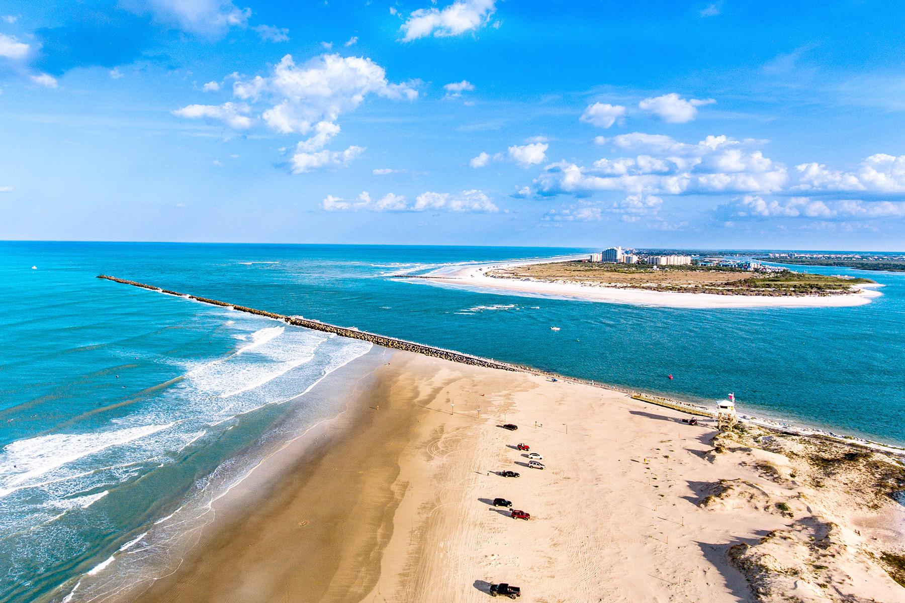 04_UndertheRadarFloridaBeachTowns__PonceInlet_shutterstock_679827934