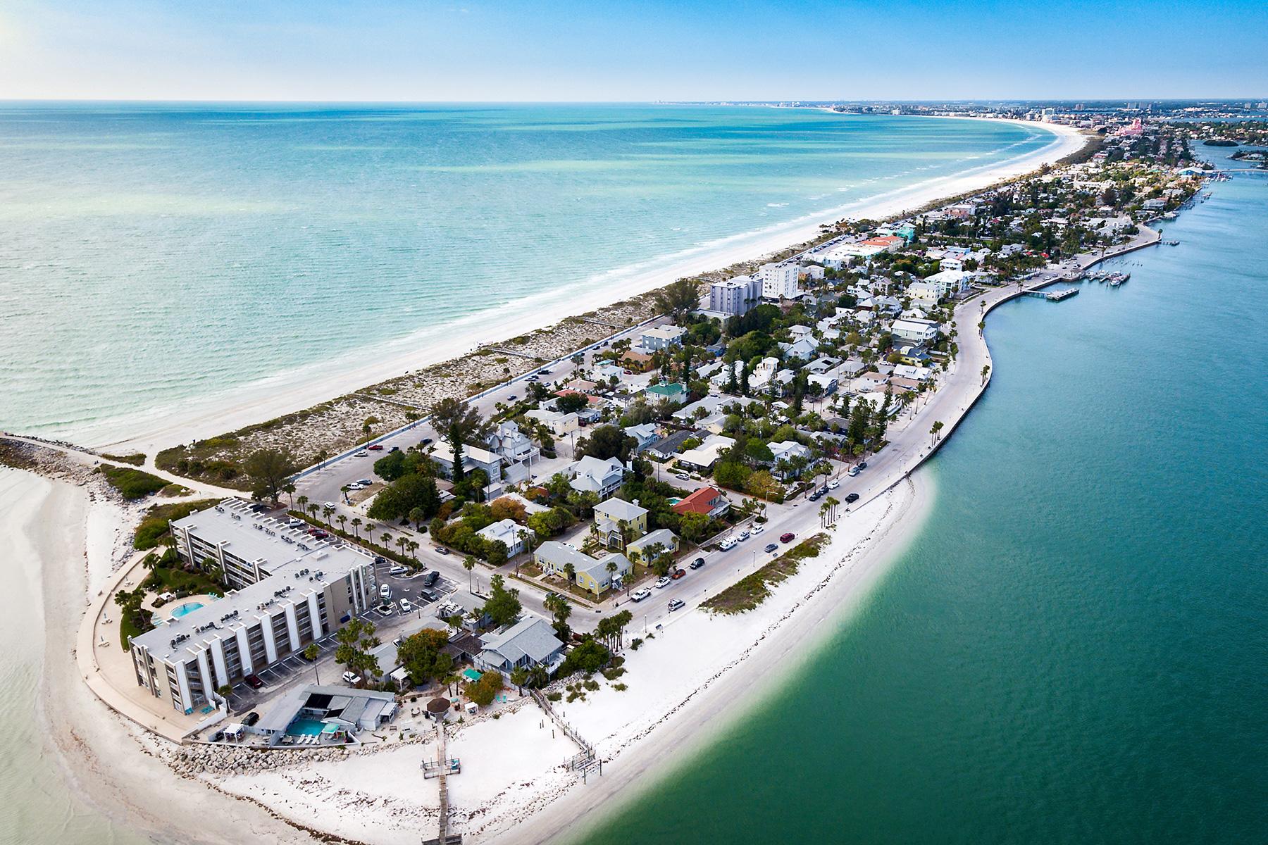 11 Under-the-Radar Florida Beach Towns to Visit This Winter