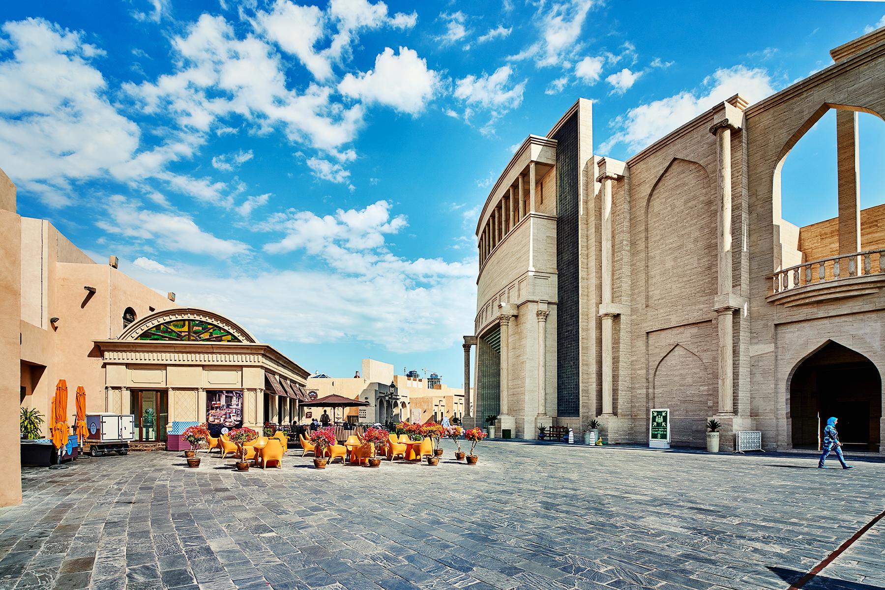 07_WhyYoushouldstopoverinDoha__TheArchitecture_shutterstock_758542720